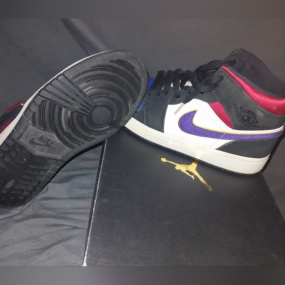 Nike Air Jordan MID 1 Lakers Top 3 (SE) - Picture 2 of 6